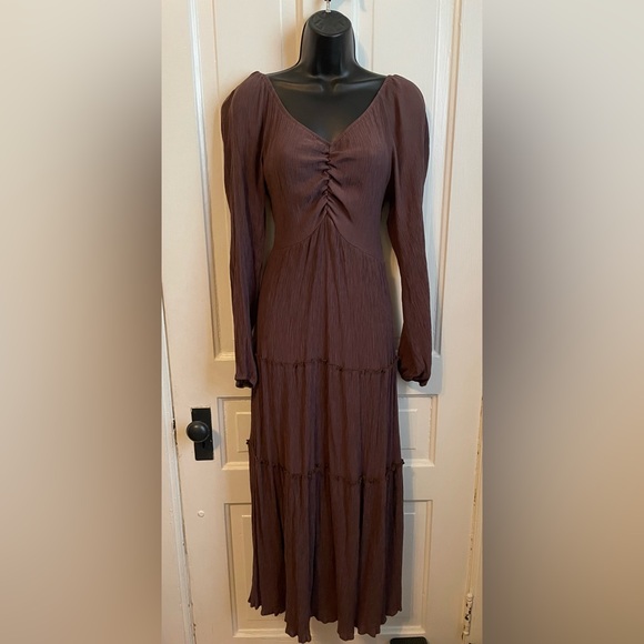 157- Brown V Neck Tiered Maxi Dress - Picture 1 of 12
